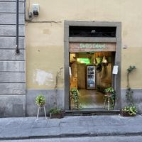 Locale at Santo Falafel in Florence