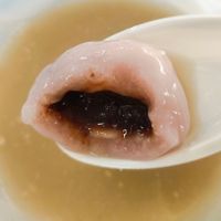 Red bean rice ball at 75 Ah Balling Peanut Soup 花生汤圆 - Beach Road in Central Singapore