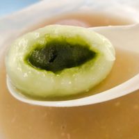 Matcha rice ball my favorite at 75 Ah Balling Peanut Soup 花生汤圆 - Beach Road in Central Singapore