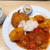  at Loving Bistro - OC Flora in Prague