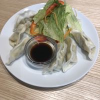 wonton at Loving Bistro - OC Flora in Prague