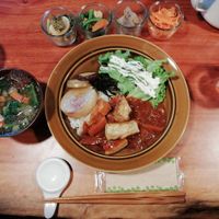Veggie bowl at Veganic Monkey Magic 浅草 in Tokyo