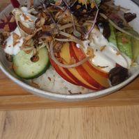 Vegan buddha bowl at Kaffee Kamiel in Bruges