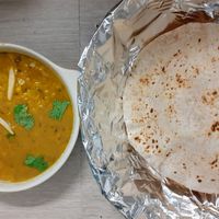 Yellow lentils , chapati ( lentilhas amarelo, pao Indiano caseiro) at Cozinha de Sonia  in Portimao