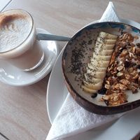 Nutcase bowl and almond milk latte at La Casa Tropicana by Cospace in Koh Phangan