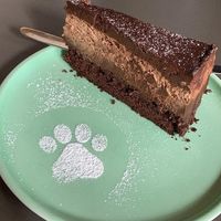 4.50€ three layer chocolate cake at Katzentempel in Regensburg