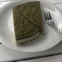 Grüner Apfelkuchen  at Mo's Café in Hamburg
