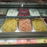 Helados veganos etiquetados en azul (blue vegan label) at Amorino in Venice