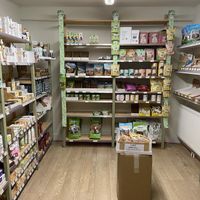 (Pet) food and skin care section at VEGA-LIFE in Amsterdam
