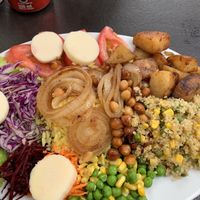 este fue mi almuerzo preparado en el instante😄 at Jezreel in Futaleufu