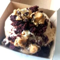  at Cinnaholic in Schaumburg