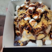  at Cinnaholic in Schaumburg