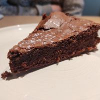 Bolo de chocolate at Sou Green in Porto