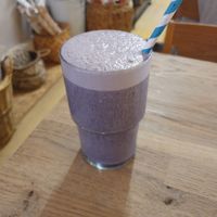 Blueberry smoothie at Projects in Winchester
