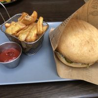 chicken burger   at Vegan Loving Hut Neubau in Vienna