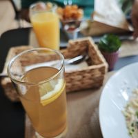 Home lemonade at Vegan Loving Hut Neubau in Vienna