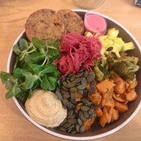 Buddha bowl at Böl in Barcelona