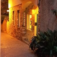 Restaurant outside at Meublè Adriana in Sirmione