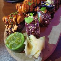 "Shrimpless" crunch (left) & cheesy tuna (right) at Vegan Sushi Bar - Kinkerstraat in Amsterdam