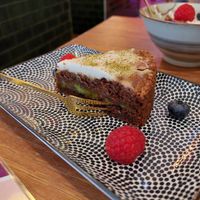 Matcha Carrot Cake (5.95€), juicy main chunk, creamy topping, overall good taste, but I liked the ice cream a bit more at Vegan Sushi Bar - Kinkerstraat in Amsterdam