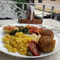 Buffet at samsara restaurant in Buzios