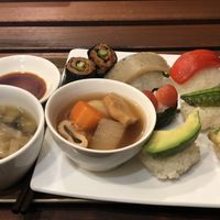 野菜寿司とおでん at Restaurant Karin in the Bookstore 本屋の中のレストラン 香凛 in Himeji