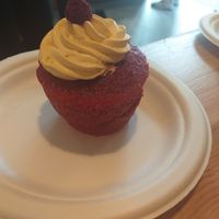 Rasberry cupcake with mango frosting at Chök in 