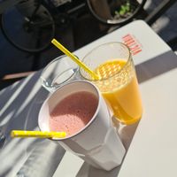 Bad Tropical Juice  and amazing 🍊 juice at Panonia Coffee in Granada