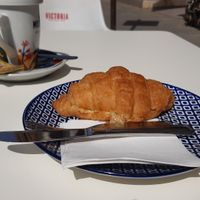 Vegan croissant at Panonia Coffee in Granada