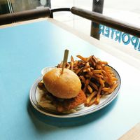 Tofu Nashville and fries at Maynard in Montreal