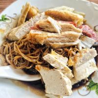 Vegan wan ton noodles at Lu Gem Xiang 绿根香素食栈 in Kluang