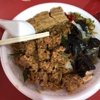 Bee hoon with 3 dishes $3.20 at Travelers Palm Vegetarian in Central Singapore