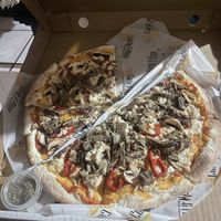   at Curly & Pizza in Quito