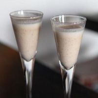 vegan almond mylk at Elderberries Cafe in Los Angeles