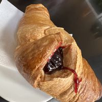Croissant ripieno con marmellata ai frutti di bosco  at Cafe de Turin in Turin