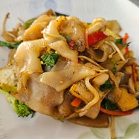 2. Pad see eew - large, 60 Baht at Vegetarian Eatery อารหารเจ ร้านสำหรับเจ in Ayutthaya