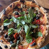 Vegan queen   at Mama Pizza in 
