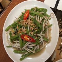 Morning glory e germogli di soia   at Sen Viet Vegan in East London