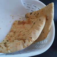 Vegan garlic naan at Spice Art in Vila Nova De Gaia