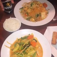 Red curry vegetables and veganized pad thai at Singha Thai Cuisine in Moab