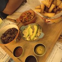 Variado vegano at Tumatey in Barcelona