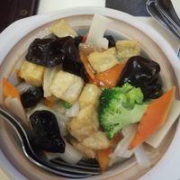 tofu and vegetables main dish at Taiwan in Budapest