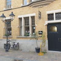 Outside at Den Olifant in Ypres