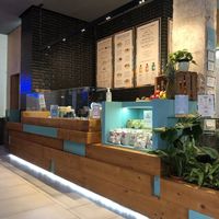 Inside  at Mahalo Poke in Alicante