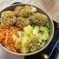 Build your own  at Mahalo Poke in Alicante