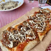 Pizza Truffle Pecorino   at Trevi's in Amsterdam