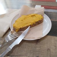 Bread with carrot hummus at Aqui O En Casa in Gran Canaria