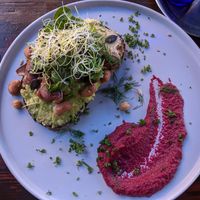 Vegan toast option at FACTORY GIRL Restaurant in Berlin