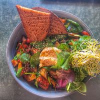 vegan bowl at FACTORY GIRL Restaurant in Berlin