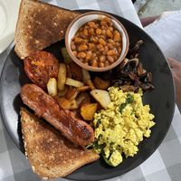 Full English breakfast  at Black Sheep Inn in Hammondsport
